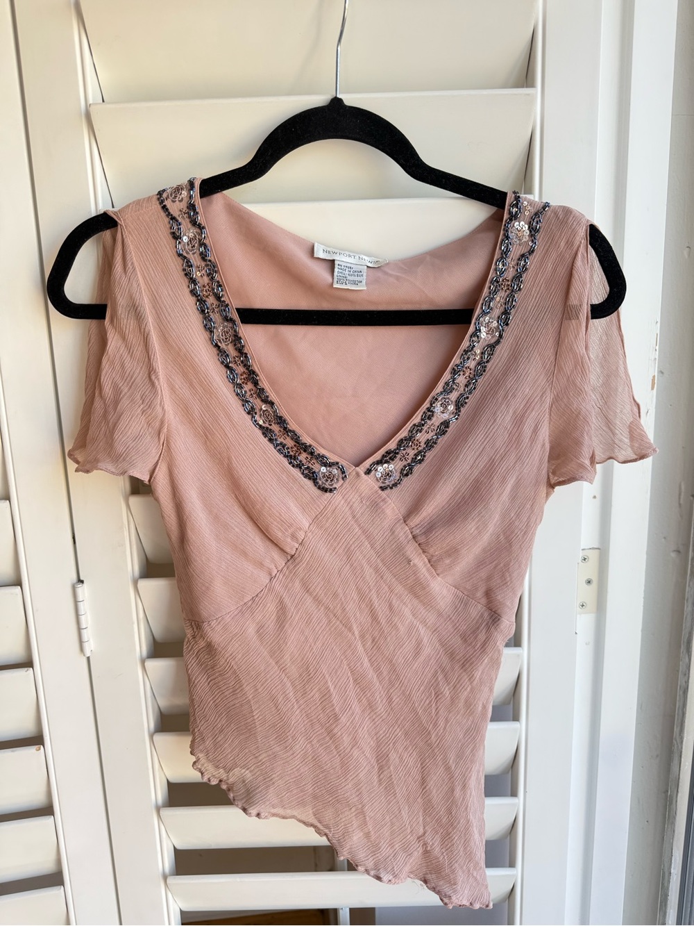 y2k Beaded V-Neck Women's Top in Dusty Rose